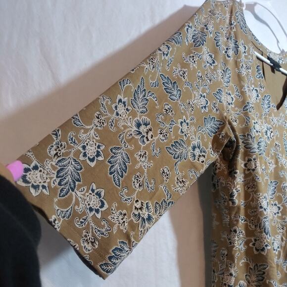 J.Jill Wearever V-neck Ballet-sleeve Top Vicuna Artistic Vine Travel  Size L - Picture 6 of 11